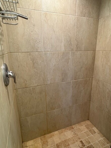 Tile bathroom shower - 49 Intrepid Dr