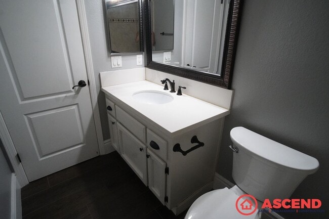 Building Photo - Stunning Home in Rosedale Area!