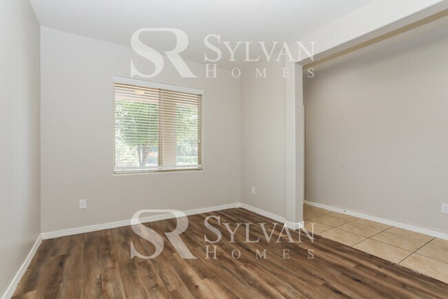 Building Photo - The living is easy in this 5 bedroom, 3 ba...