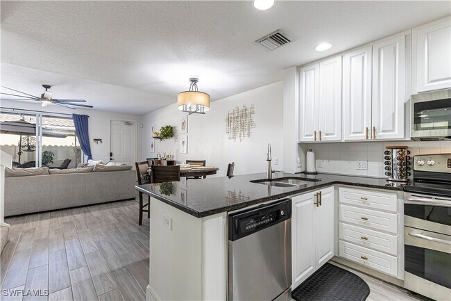 Building Photo - 28572 Alessandria Cir
