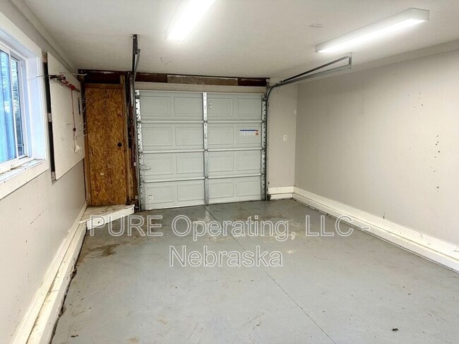 Building Photo - 2814 N 204th St