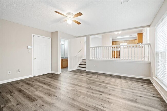 Building Photo - 5849 Amerson Ln