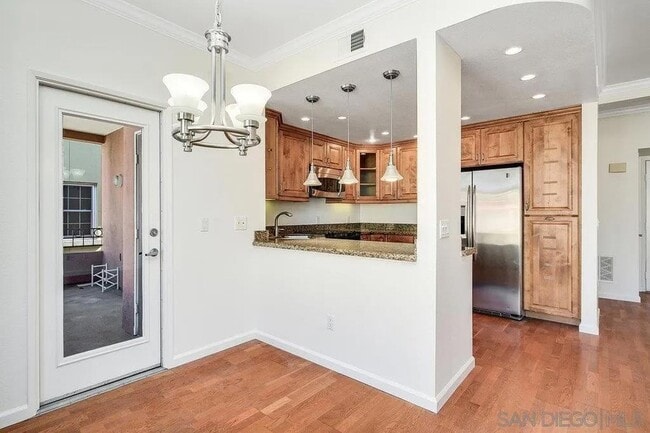 Building Photo - 1250 Cleveland Ave