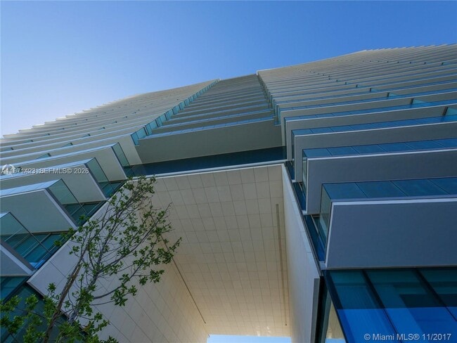 Building Photo - 10201 Collins Ave