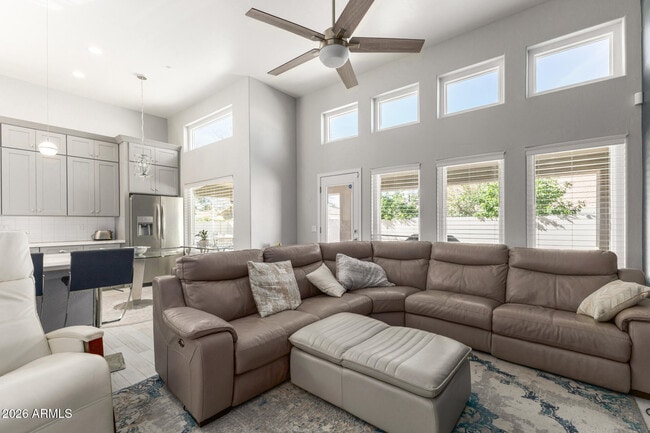 Building Photo - 9690 N 118th Pl