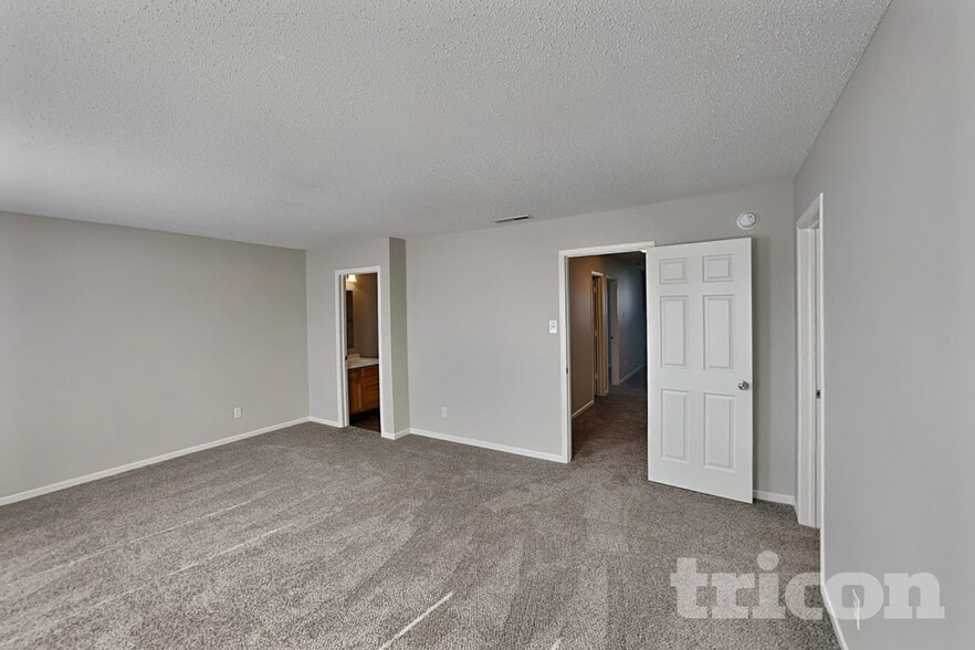 Building Photo - 3222 Black Forest Ln