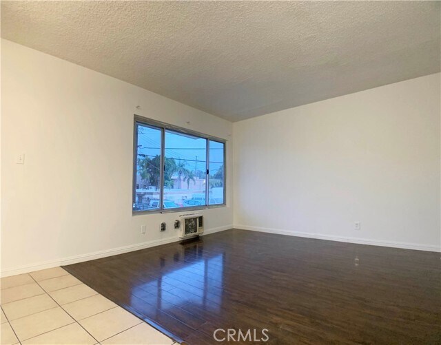 Building Photo - 1808 W Sumac Ln