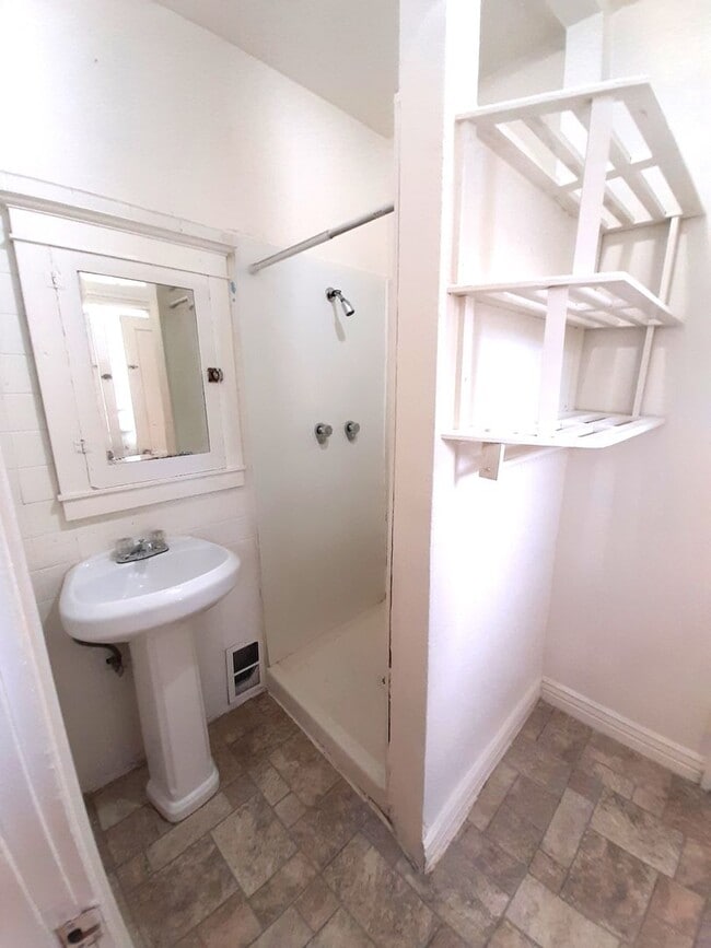 Building Photo - (2017 8th Ave)