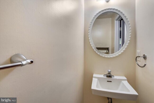 Building Photo - 11504 Ivy Bush Ct