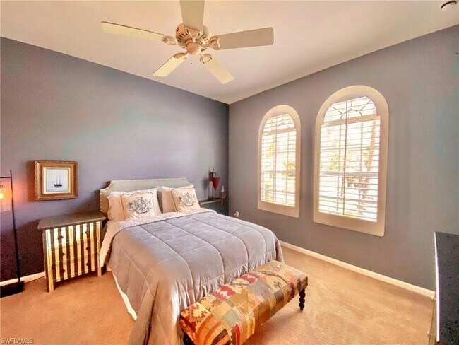 Building Photo - 15590 Vallecas Ln