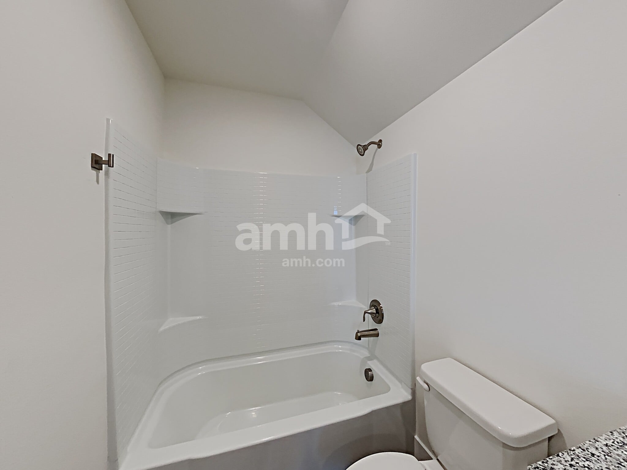 Building Photo - 23379 SE Dogwood St