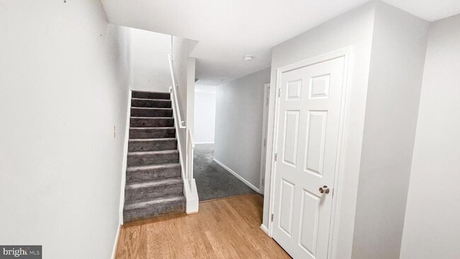 Building Photo - 841 Alabaster Ct