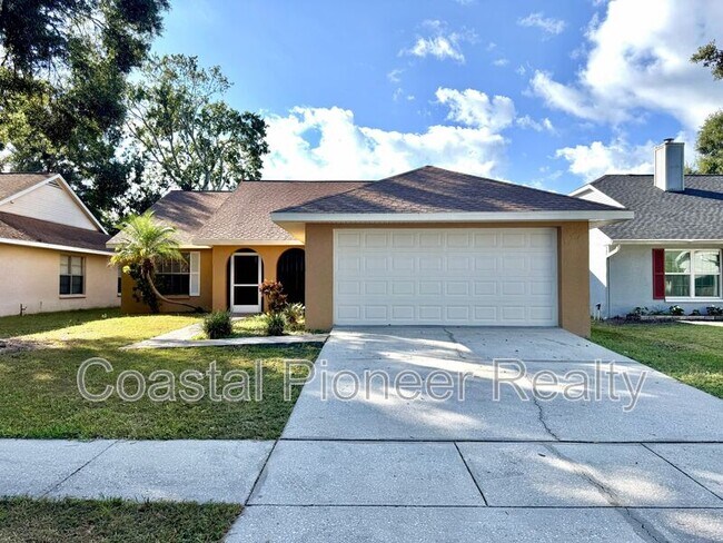 Primary Photo - 1412 High Knoll Dr