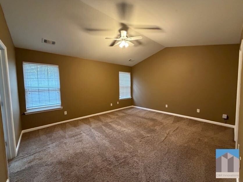 Building Photo - 2473 Capella Cir SW