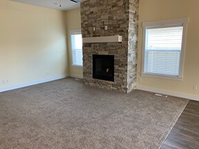 Building Photo - Ash Pine