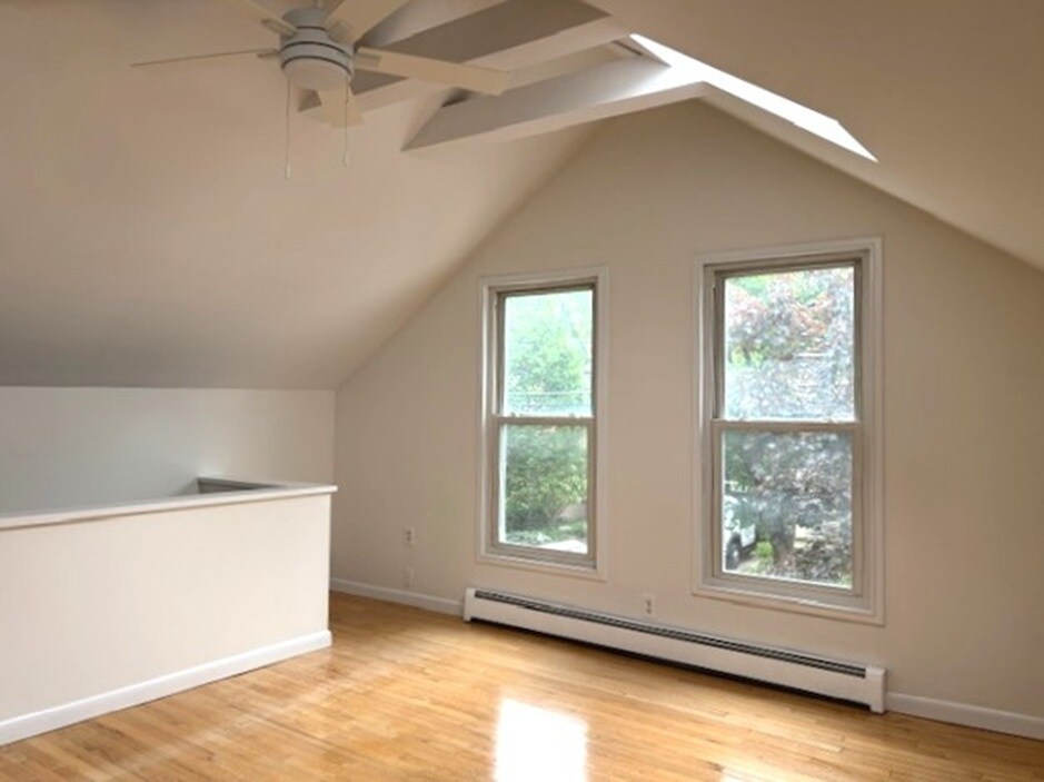 Building Photo - 241 Nelson Ave