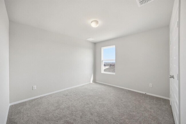 Building Photo - 2610 Derwent Dr