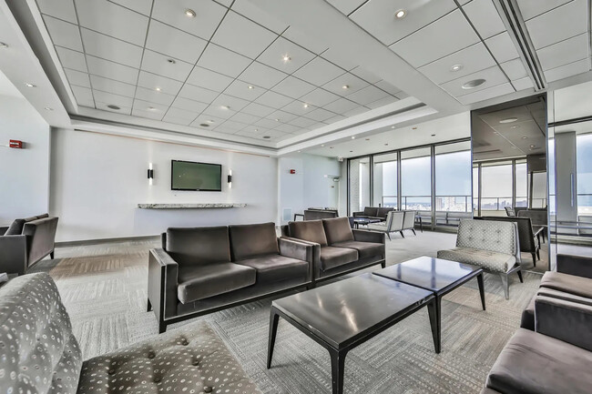 Building Photo - 2800 N Lake Shore Dr