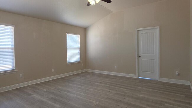 Building Photo - 6011 Mile High Ln