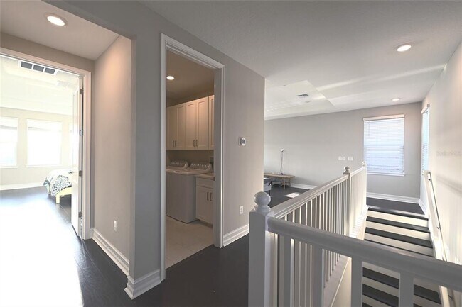 Building Photo - 1056 Seagrape Dr