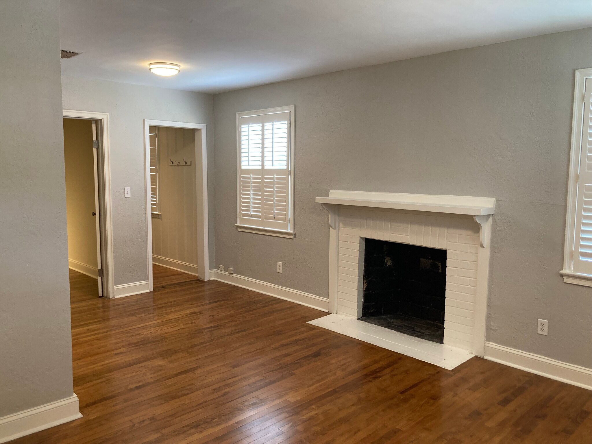 Building Photo - 1710 Thacker Ave