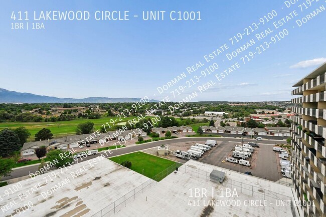 Building Photo - 411 Lakewood Cir