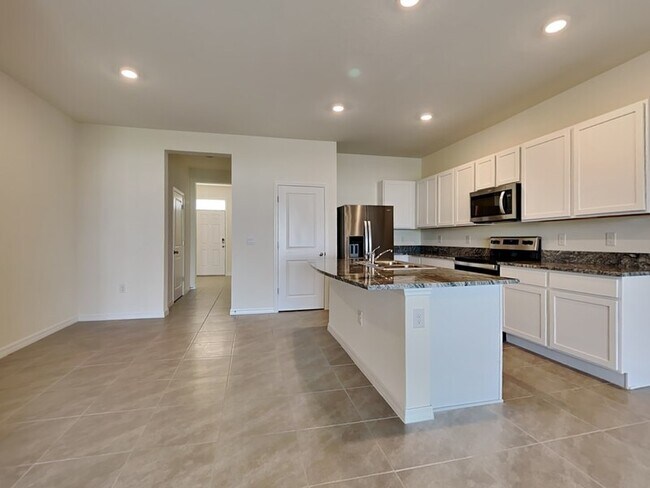 Building Photo - 310 Mangrove Shade Cir