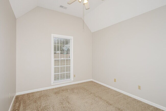 Building Photo - 11059 Bonnie Creek Cove