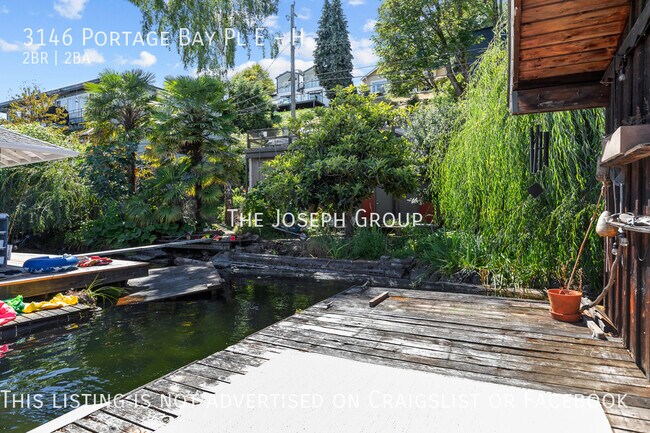 Building Photo - One of a kind 2 bed/1.75 bath houseboat ov...