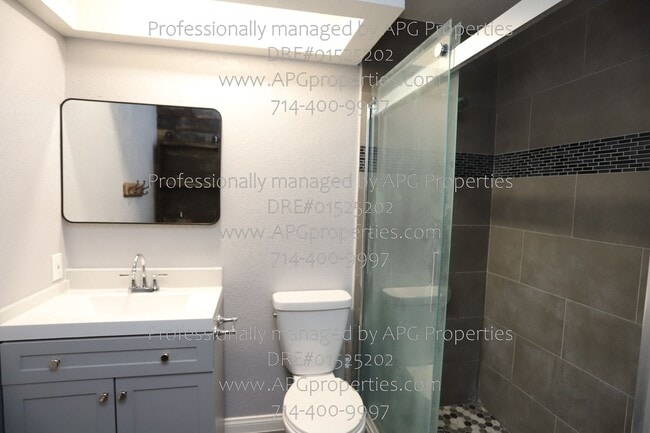 Building Photo - 125 W South St