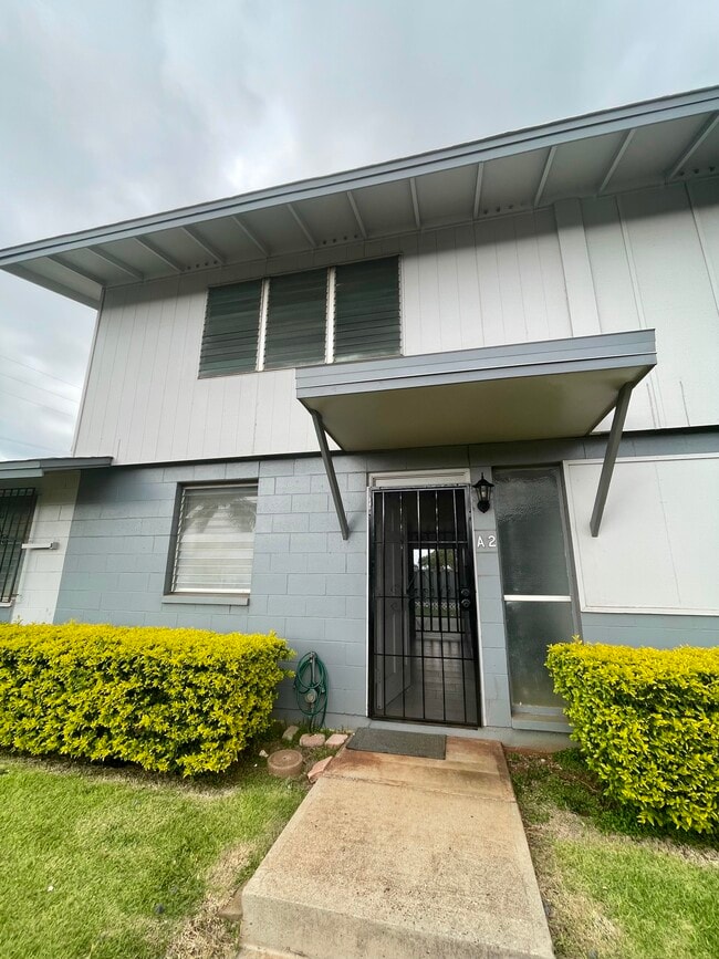 Building Photo - 925-925 North Rd