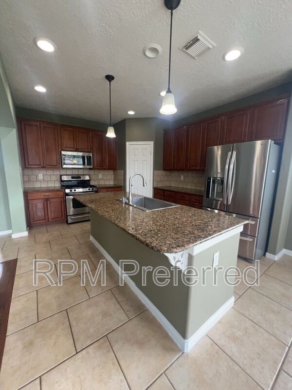 Building Photo - 2513 Flycatcher Cove Dr