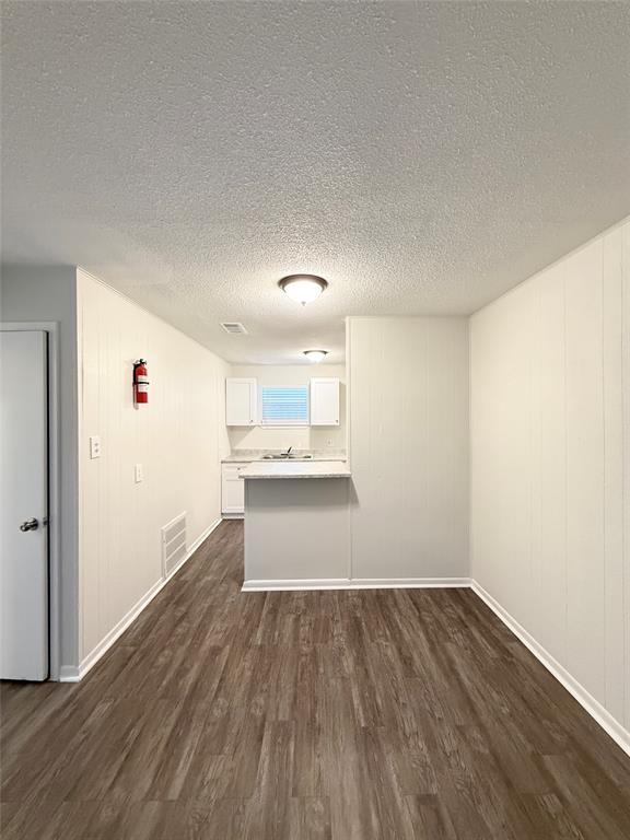 Building Photo - 3635 N MacGregor Way