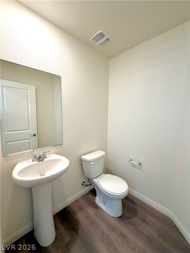 Building Photo - 5646 Mesa Sedona St
