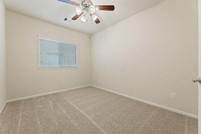 Building Photo - 21318 Cypress River Oak Dr