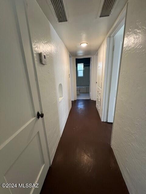 Building Photo - 2722 East 5th Street