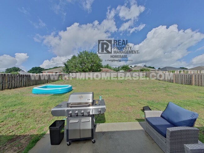Building Photo - Coming Soon! 13 June 2025: Modern 4-Bedroo...