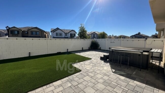 Building Photo - 1784 Julie Dr