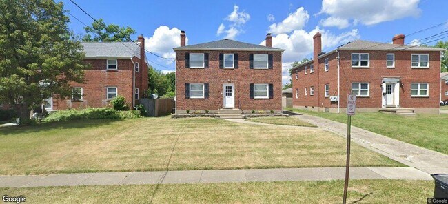 Building Photo - 4036 Homelawn Ave