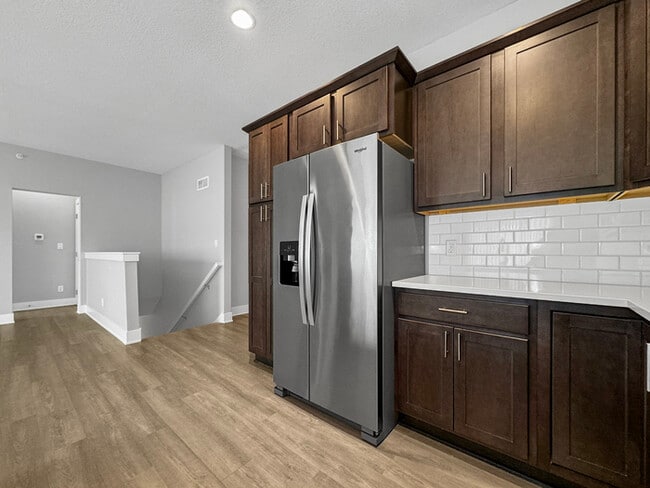 Building Photo - 4461 Lower Beaver Rd