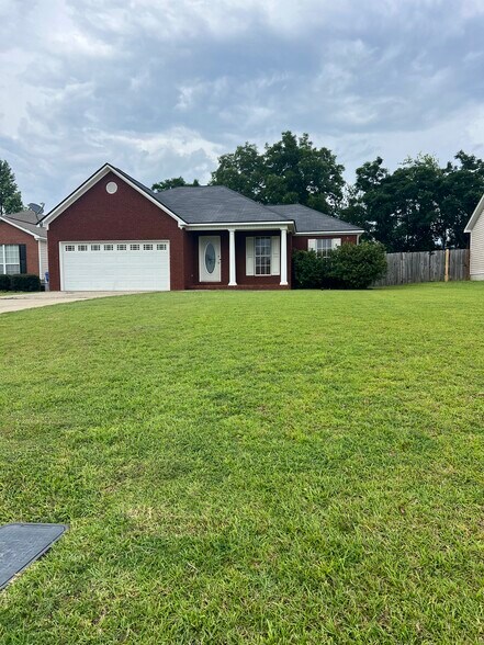 Primary Photo - 412 Fulton Dr