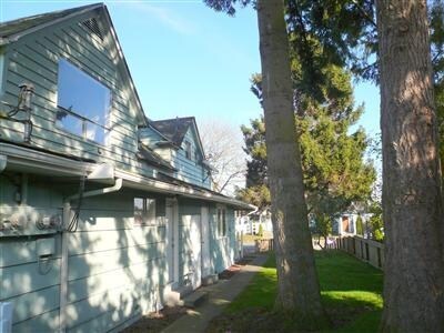 Building Photo - 2218 Lombard Ave