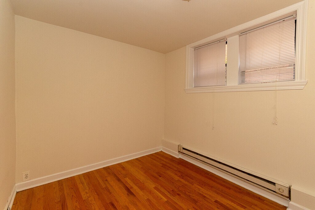 Building Photo - 3810 N Fremont St