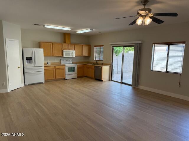 Building Photo - 7042 W Mercer Ln