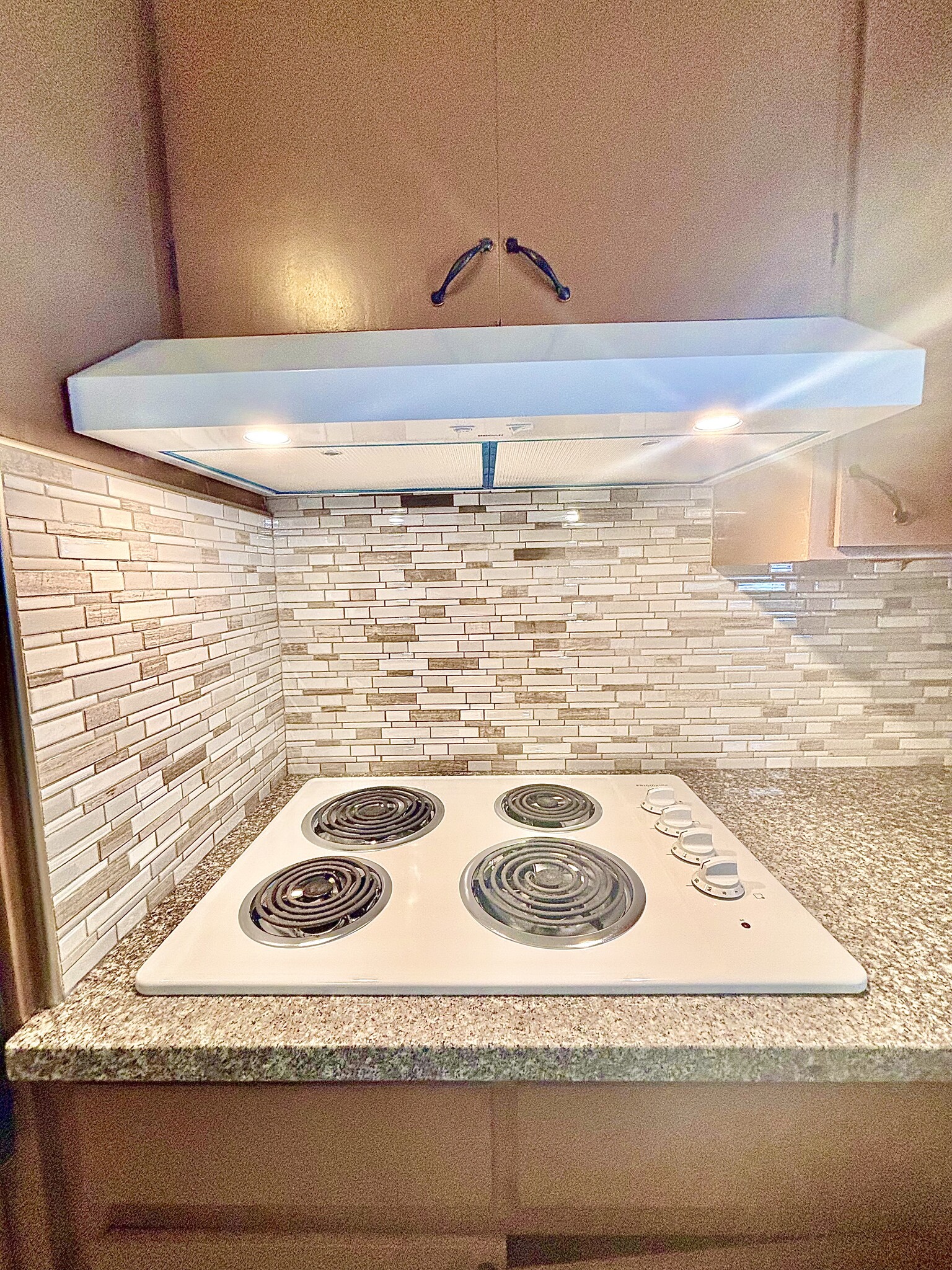 Appliances - 676 Garland Ave