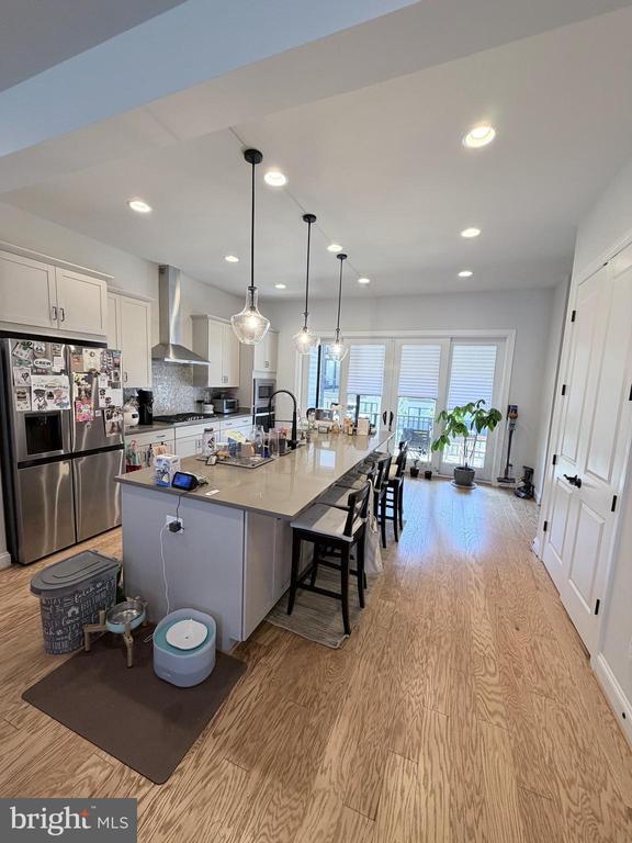 Building Photo - 12305 W Oaks Dr