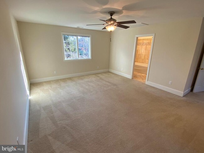 Building Photo - 7805 Accotink Pl