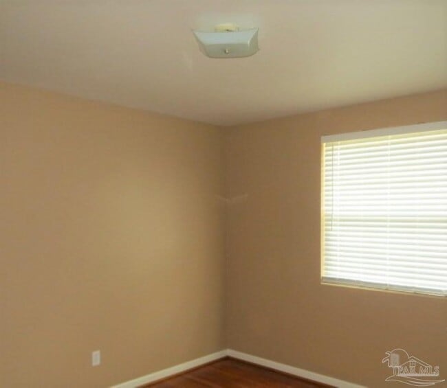 Building Photo - 8220 Excelsior Dr