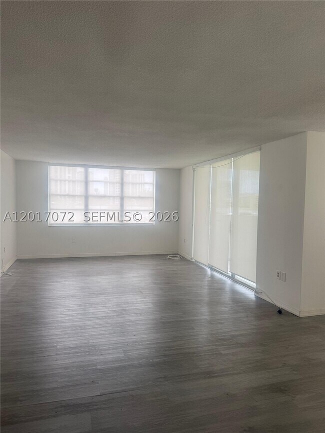 Building Photo - 2750 NE 183rd St