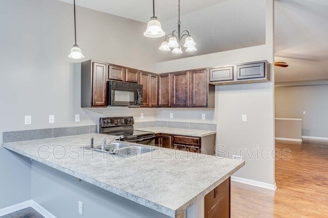 Building Photo - 1054 E Karla Ct